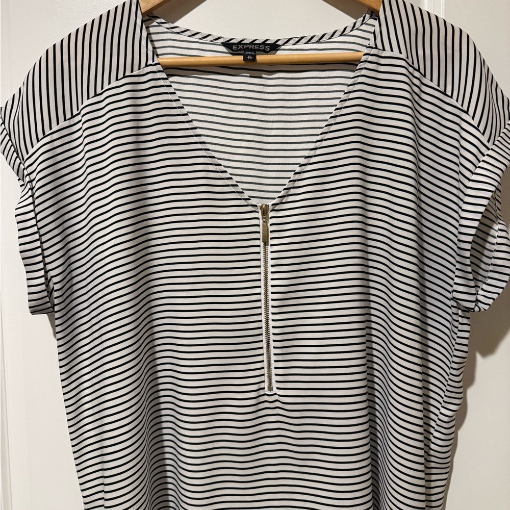 Express Women's Black and White Striped Blouse